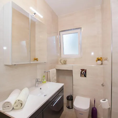 Modern In Slatine With Terrace * Trogir