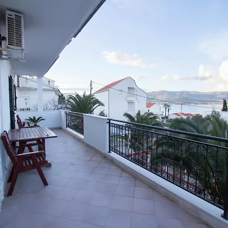 Apartment Modern In Slatine With Terrace *