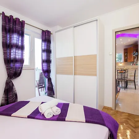 Modern In Slatine With Terrace Apartment Trogir