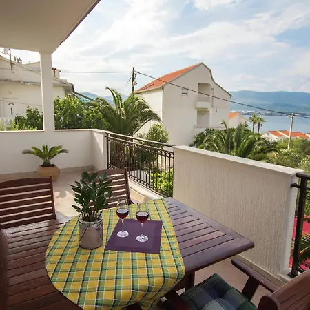 Modern In Slatine With Terrace * Trogir